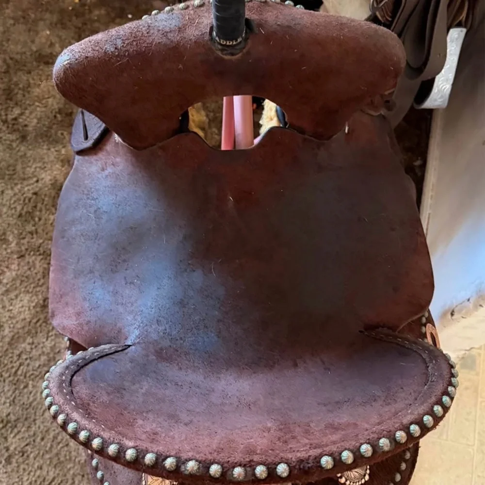Circle Y barrel Saddle -
